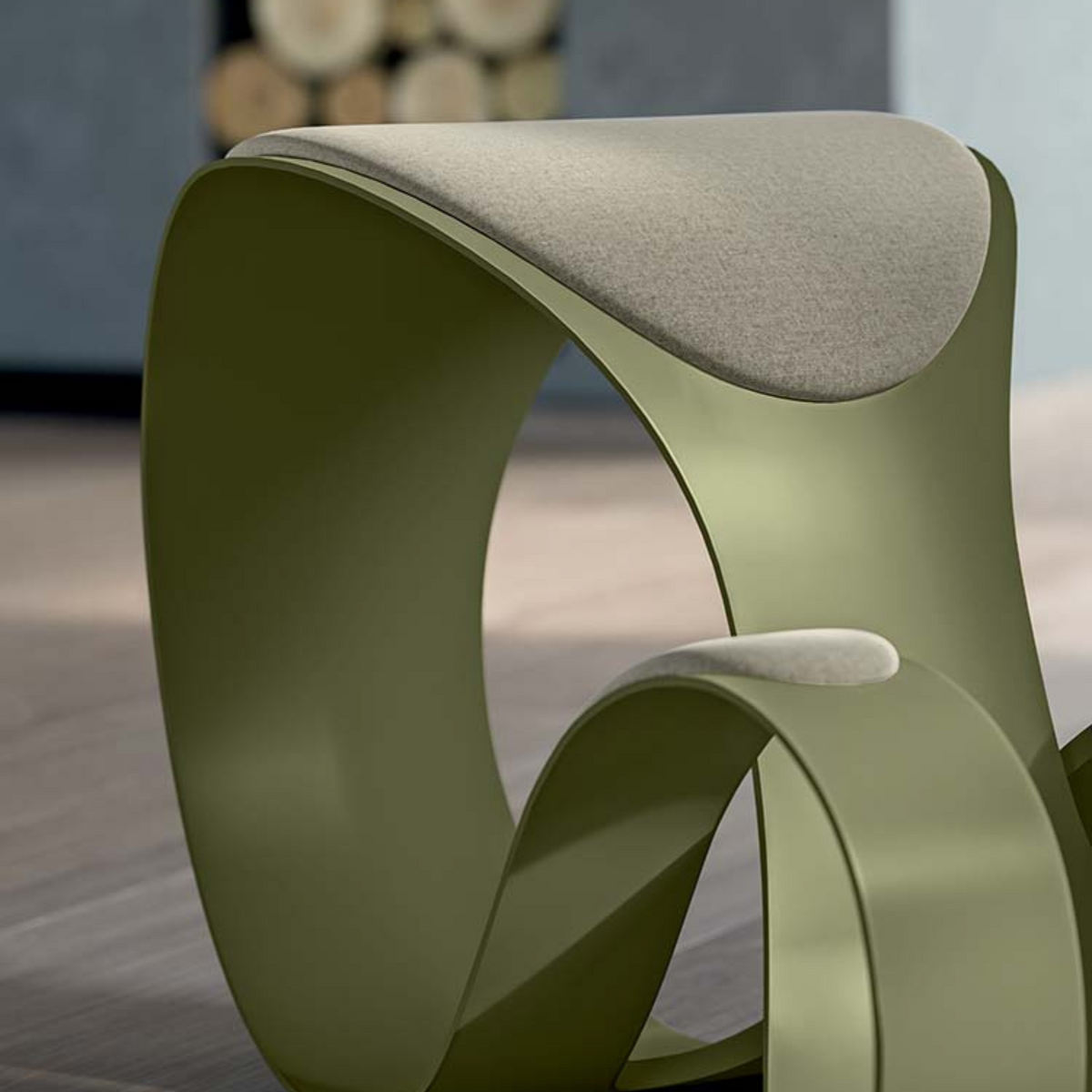 Chaise ergonomique, siège futuriste, chaise design, nouveau siège ergonomique